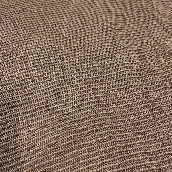 Three-quarter sleeve sheer knit top - Picture 3 of 4